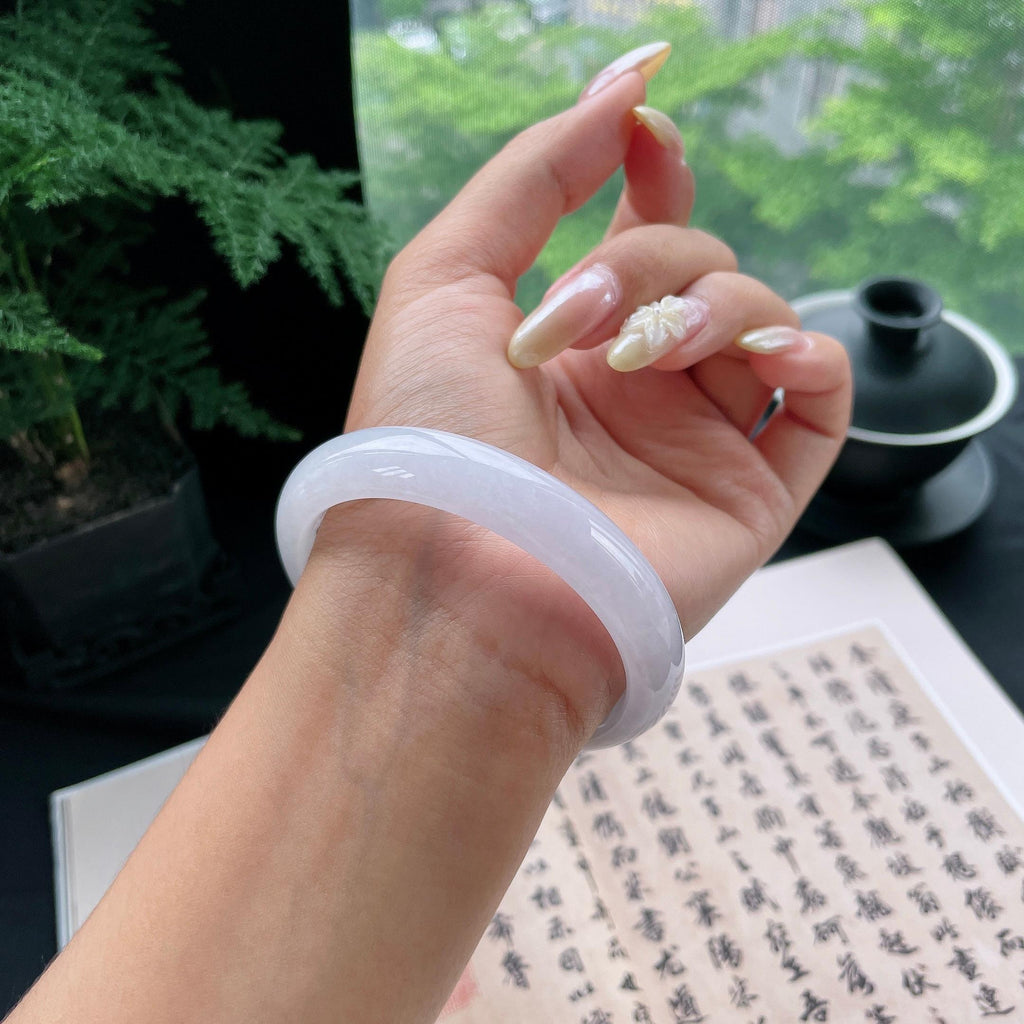 大圈口 细糯种淡紫底正圈平安镯58.7圈 天然缅甸A货翡翠（yc473073）