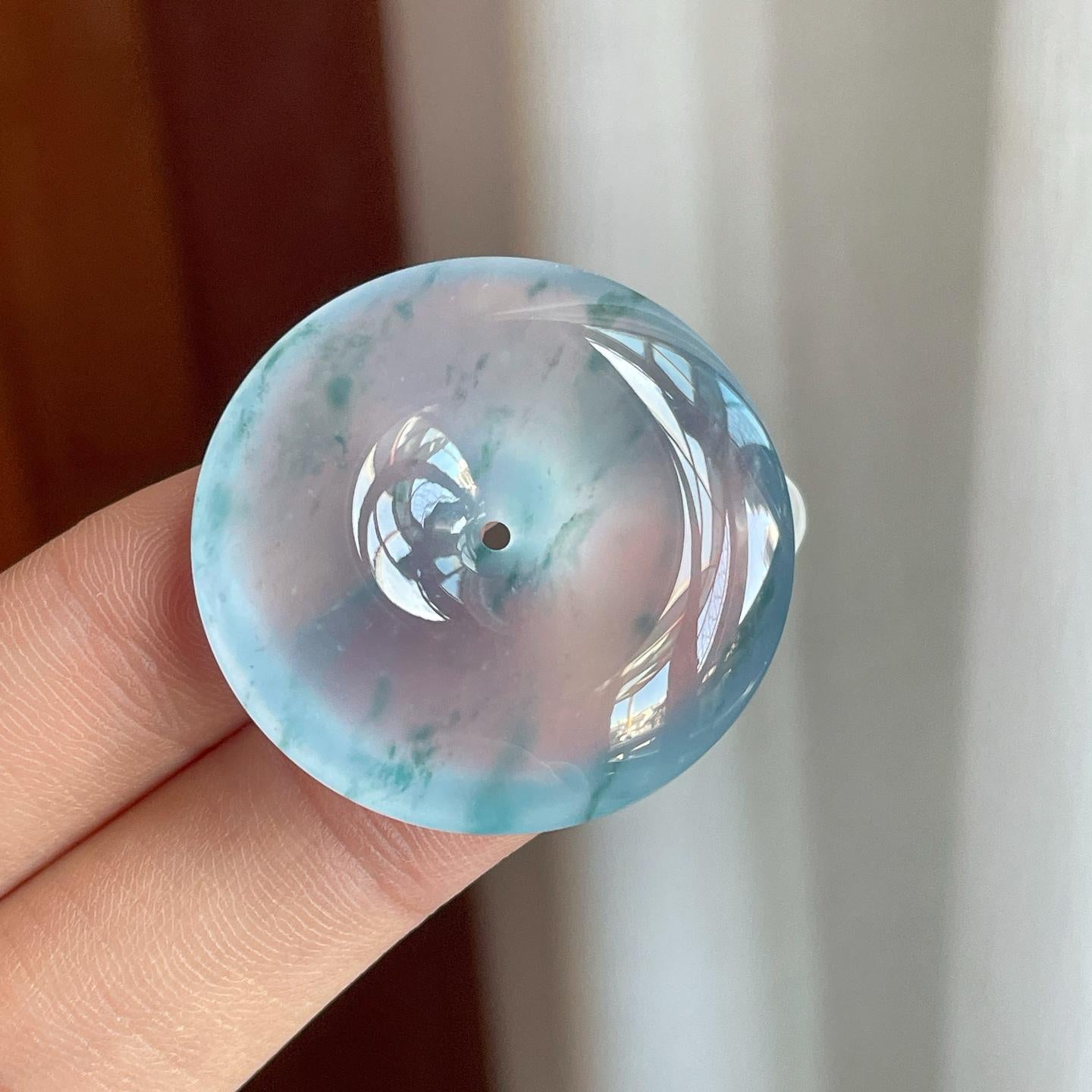 冰玻种飘蓝花翡翠平安扣（yc258419）