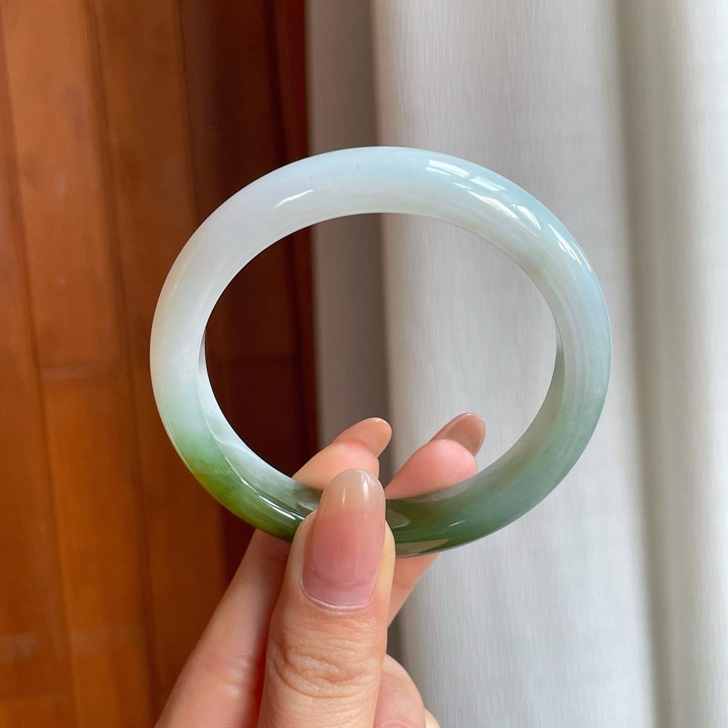 糯冰带色翡翠平安镯（53mm)（yc360247）