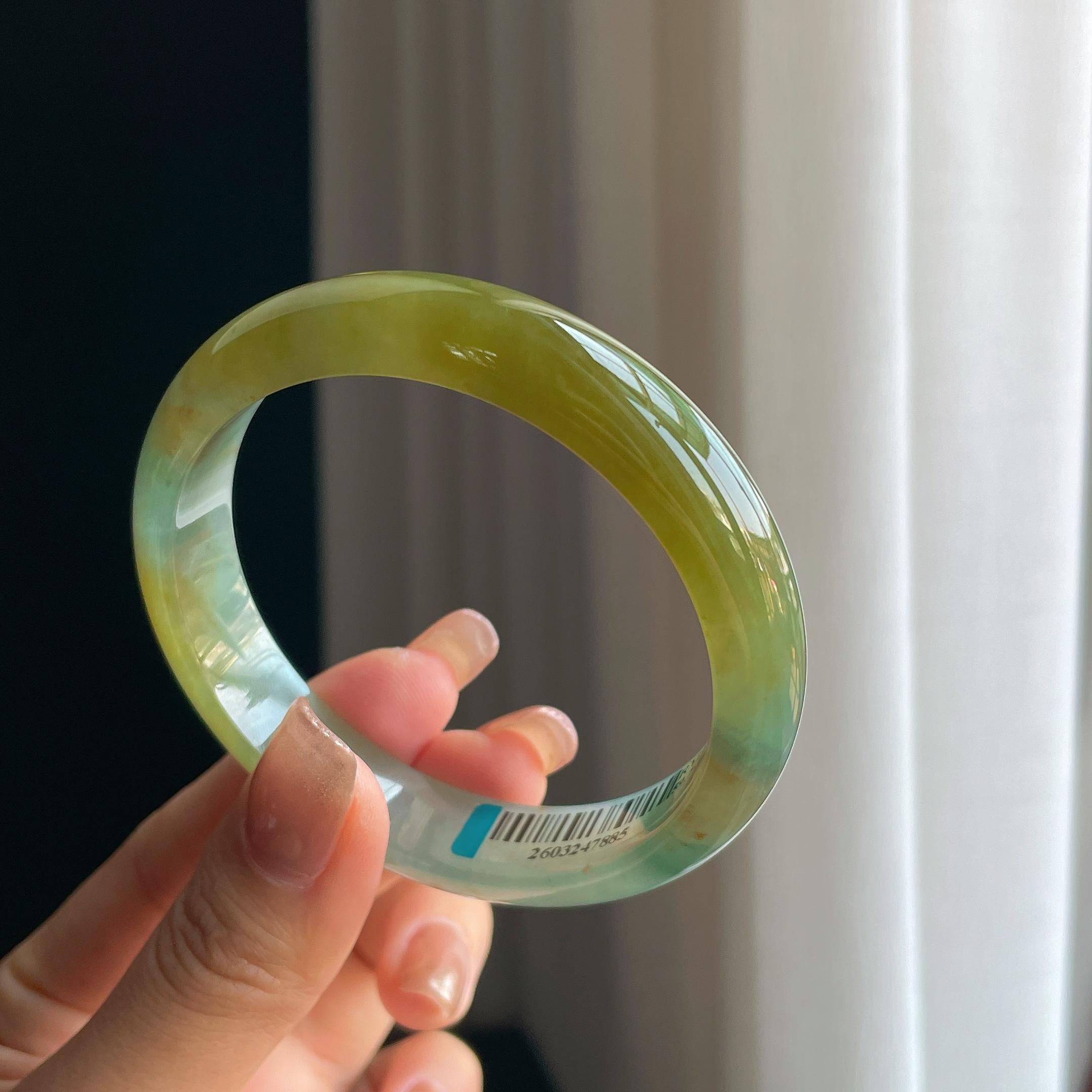 冰种黄翡特色翡翠平安镯（59mm）（yc373431）