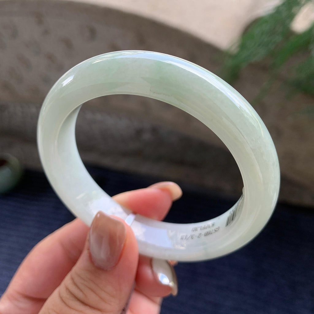 细糯种淡晴底正圈平安镯  55圈口  天然缅甸A货翡翠（yc424758）