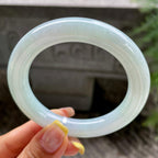 细糯种晴底圆条手镯55.7圈      天然缅甸A货翡翠（yc383130）