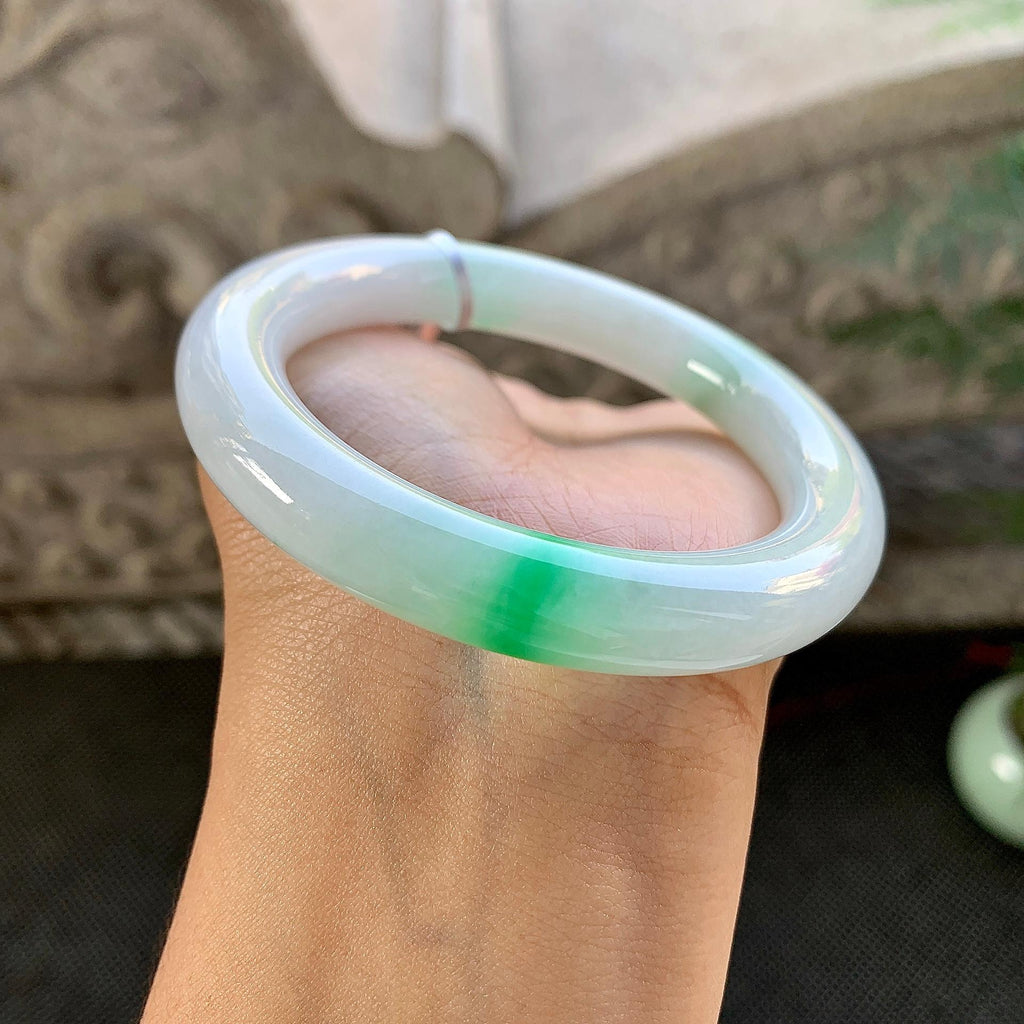 细糯种飘绿圆条手镯（55.9mm）（yc264075）