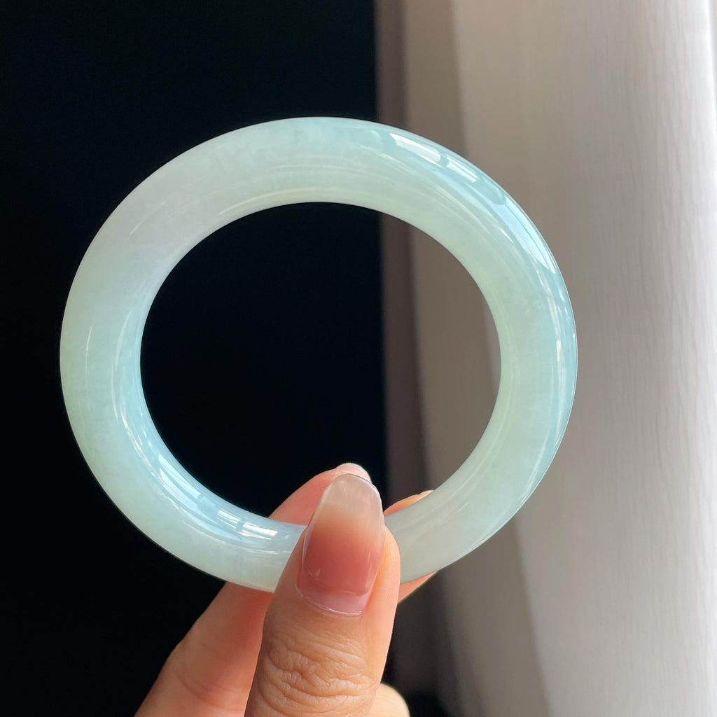 冰种晴底翡翠圆条手镯（56.2mm)（yc323766）
