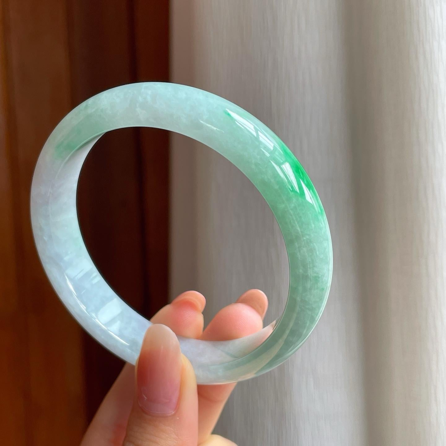 糯冰带色翡翠平安镯（59mm）（yc349359）