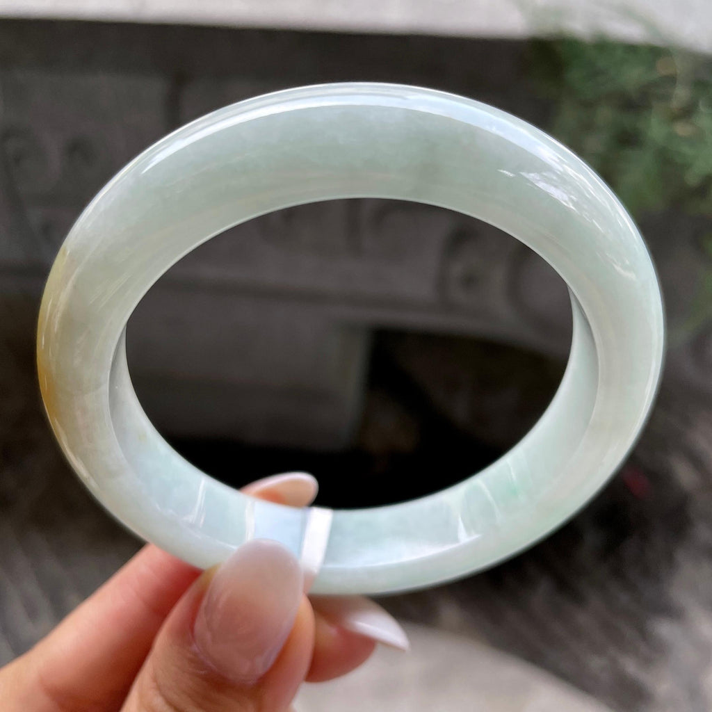 细糯种淡晴底飘黄翡正圈平安镯  57.2圈   天然缅甸A货翡翠（yc407873）