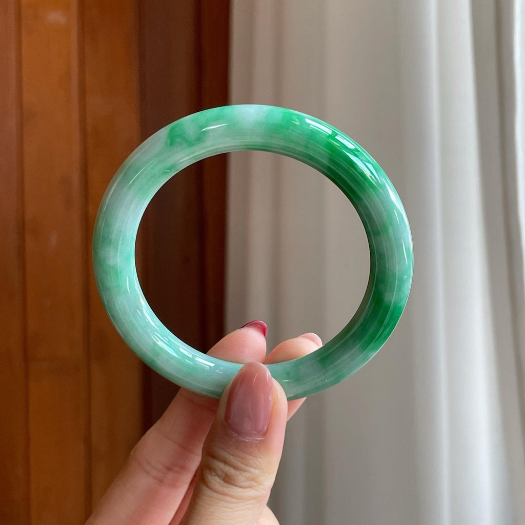 糯冰带色翡翠圆条手镯（54.6mm）（yc302152）