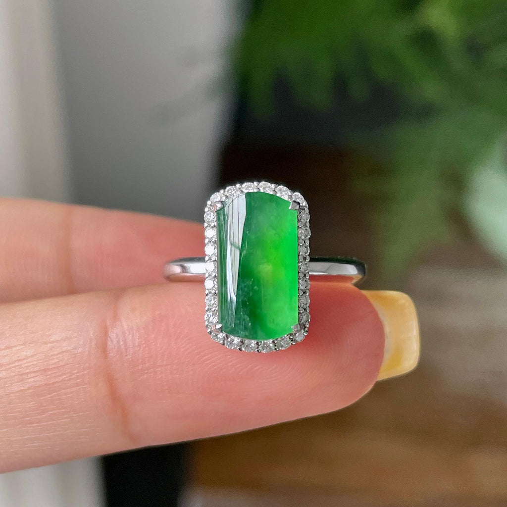 18k金钻镶冰种满绿马鞍戒指    天然缅甸A货翡翠（yc362076）