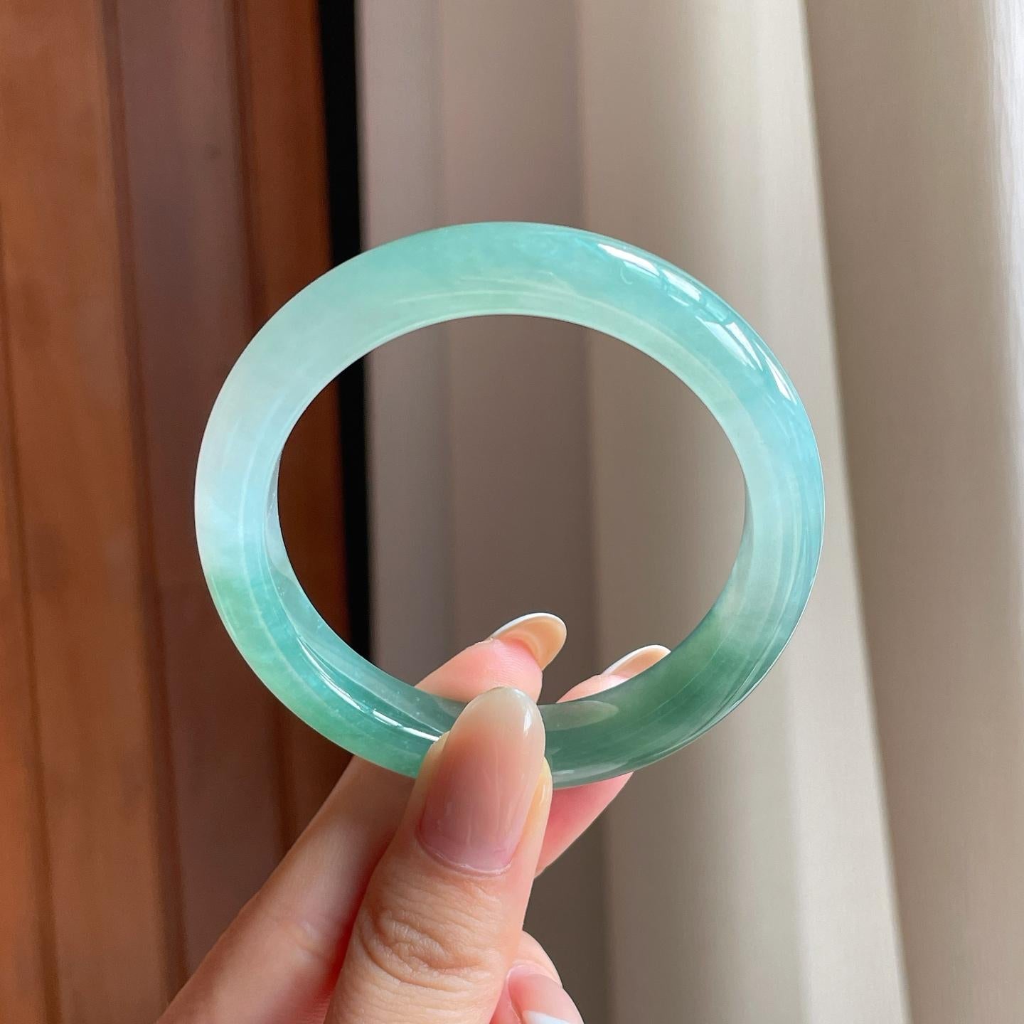 冰种带色翡翠平安镯（52mm)（yc397495）