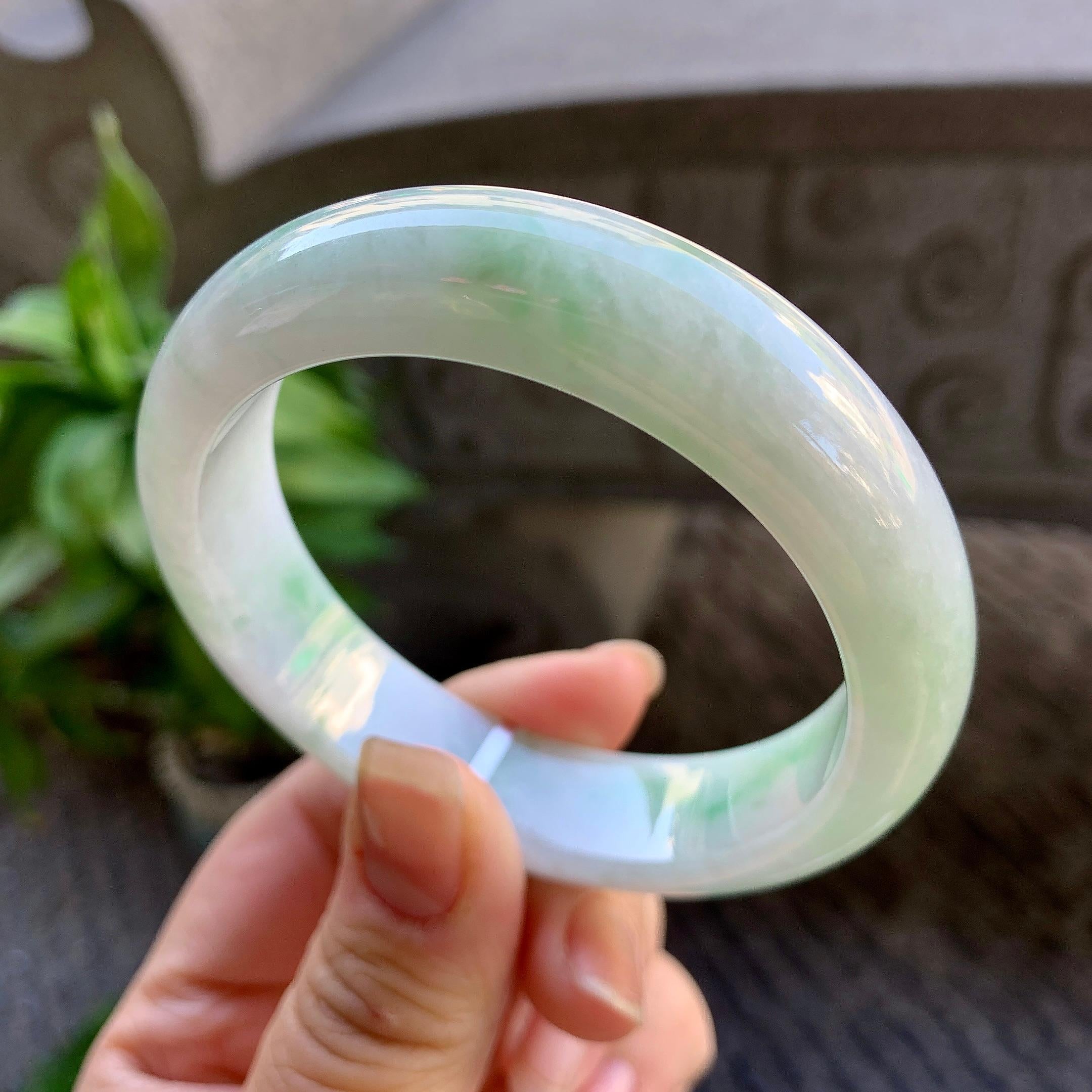 糯种飘绿宽版轮胎手镯（56.7mm）（yc308757）