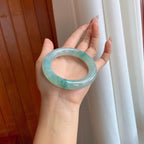 糯冰飘花翡翠圆条手镯（54.5mm）（yc295783）