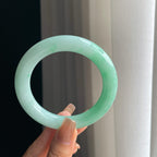 糯冰果绿翡翠圆条手镯（57mm）（yc378050）