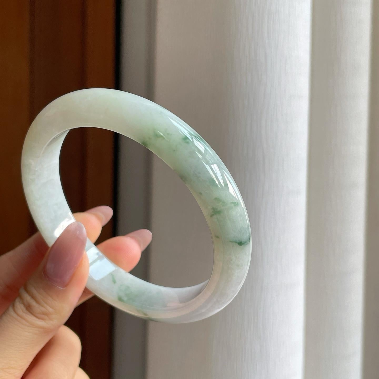 糯冰飘花翡翠平安镯（63.7mm）（yc286518）