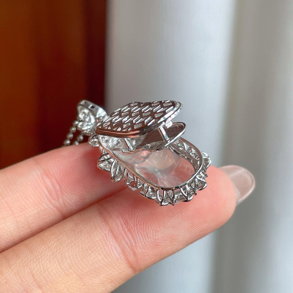 18k金镶冰种无色翡翠天使（yc244883）