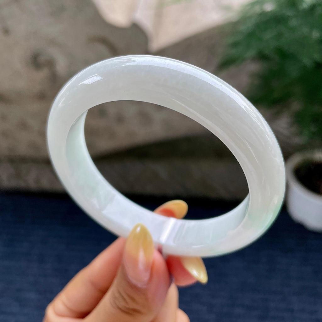 细糯种飘绿花正圈平安镯56.8圈 天然缅甸A货翡翠（yc481941）