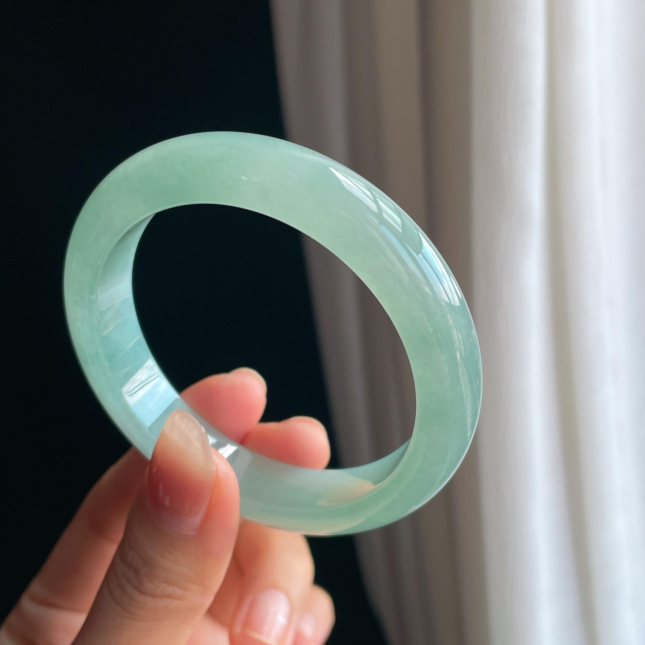 冰种晴底翡翠平安镯（56mm）（yc343939）