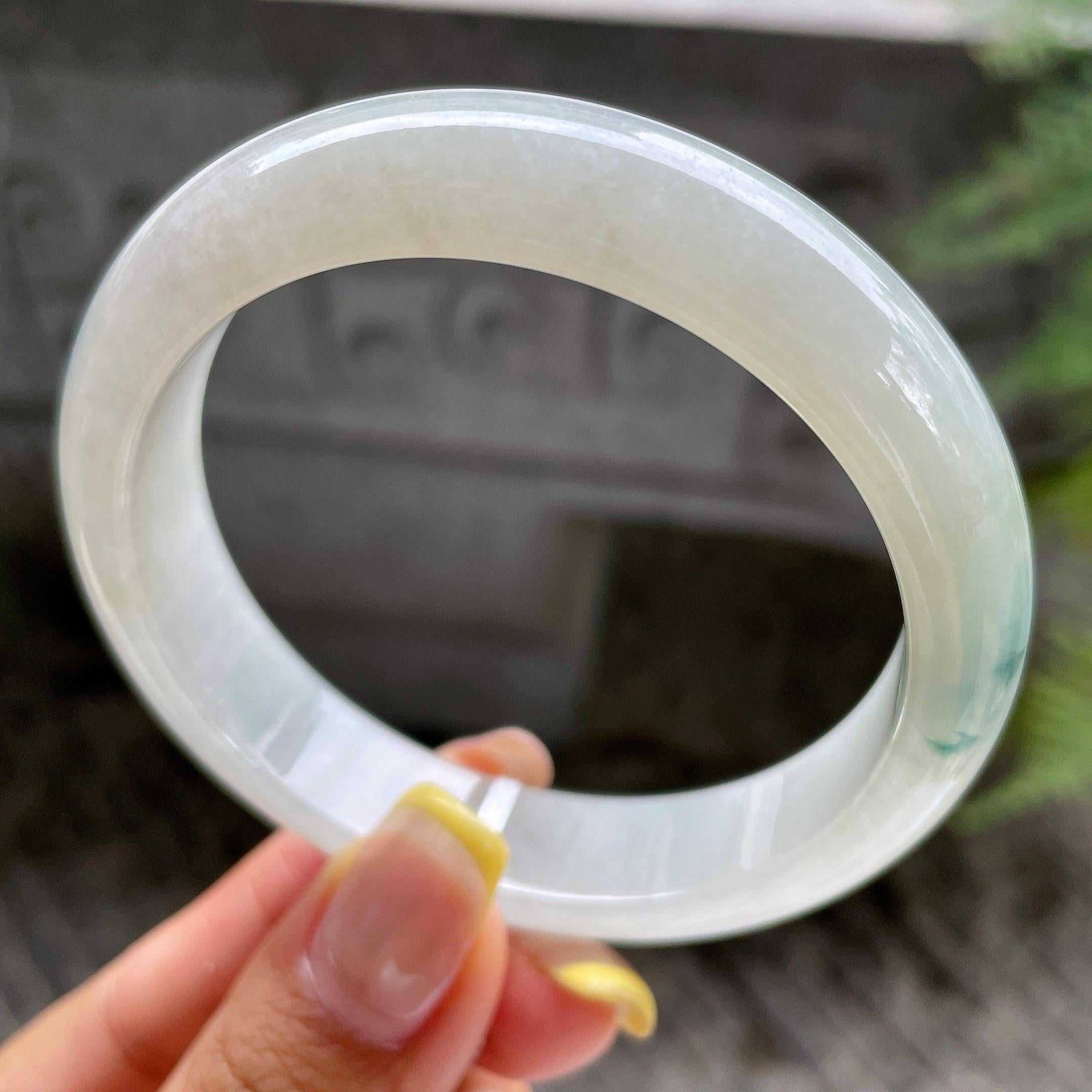 细糯种飘花正圈平安镯56.8圈        天然缅甸A货翡翠（yc389218）