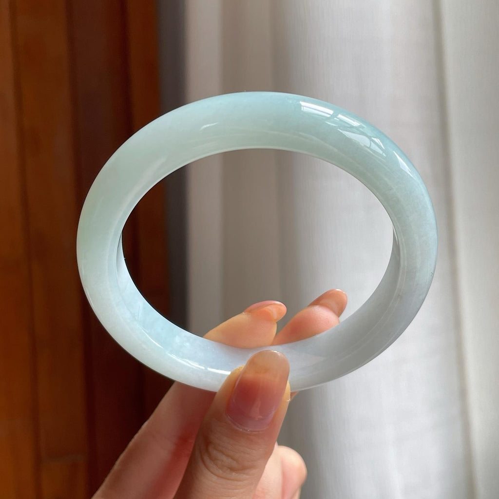 糯冰淡底色翡翠平安镯（60.4mm)（yc360239）