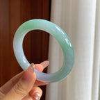糯冰春带彩翡翠圆条手镯（56.8mm）（yc361773）
