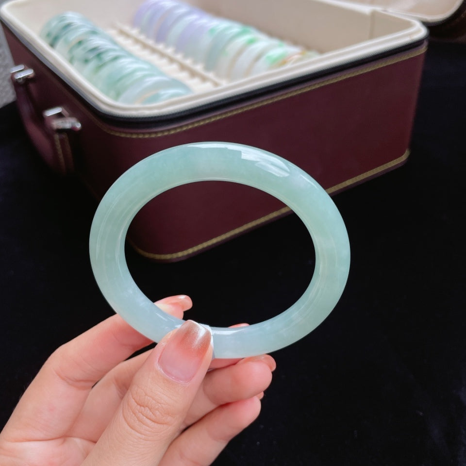 糯冰湖水蓝圆条翡翠手镯（56mm）（yc017381）