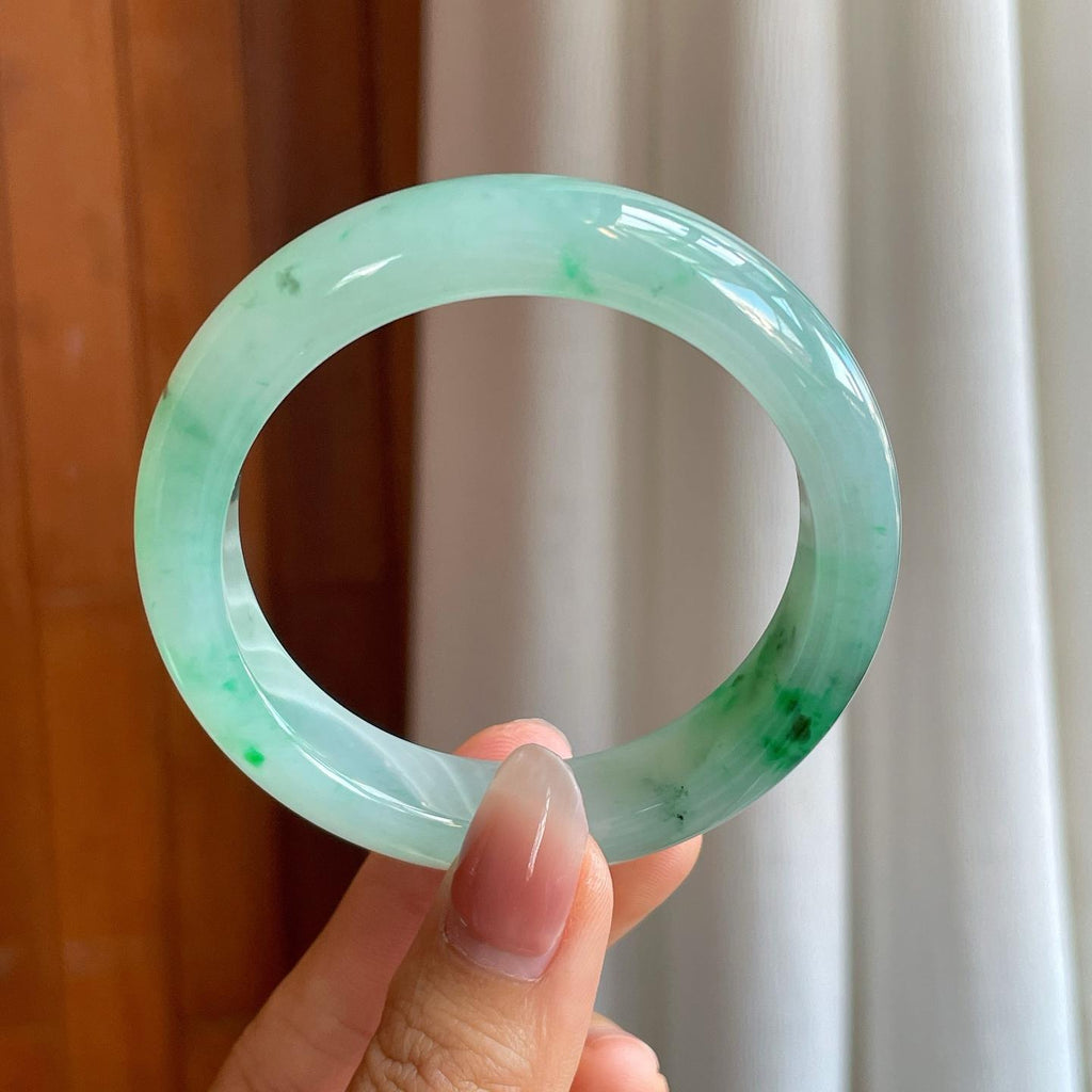 糯冰飘绿花翡翠平安镯（53.7mm）（yc312955）