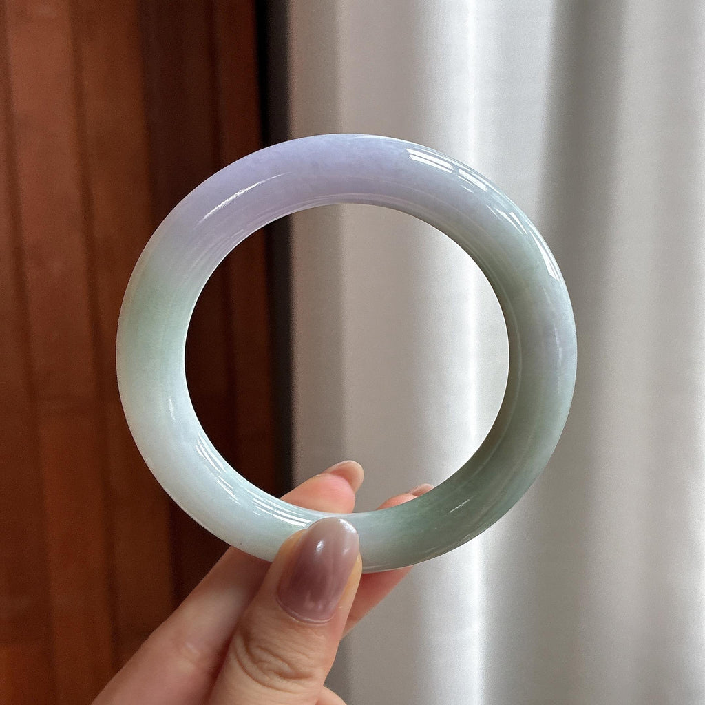细糯冰春带彩圆条手镯 58圈 天然缅甸A货翡翠（yc537658）
