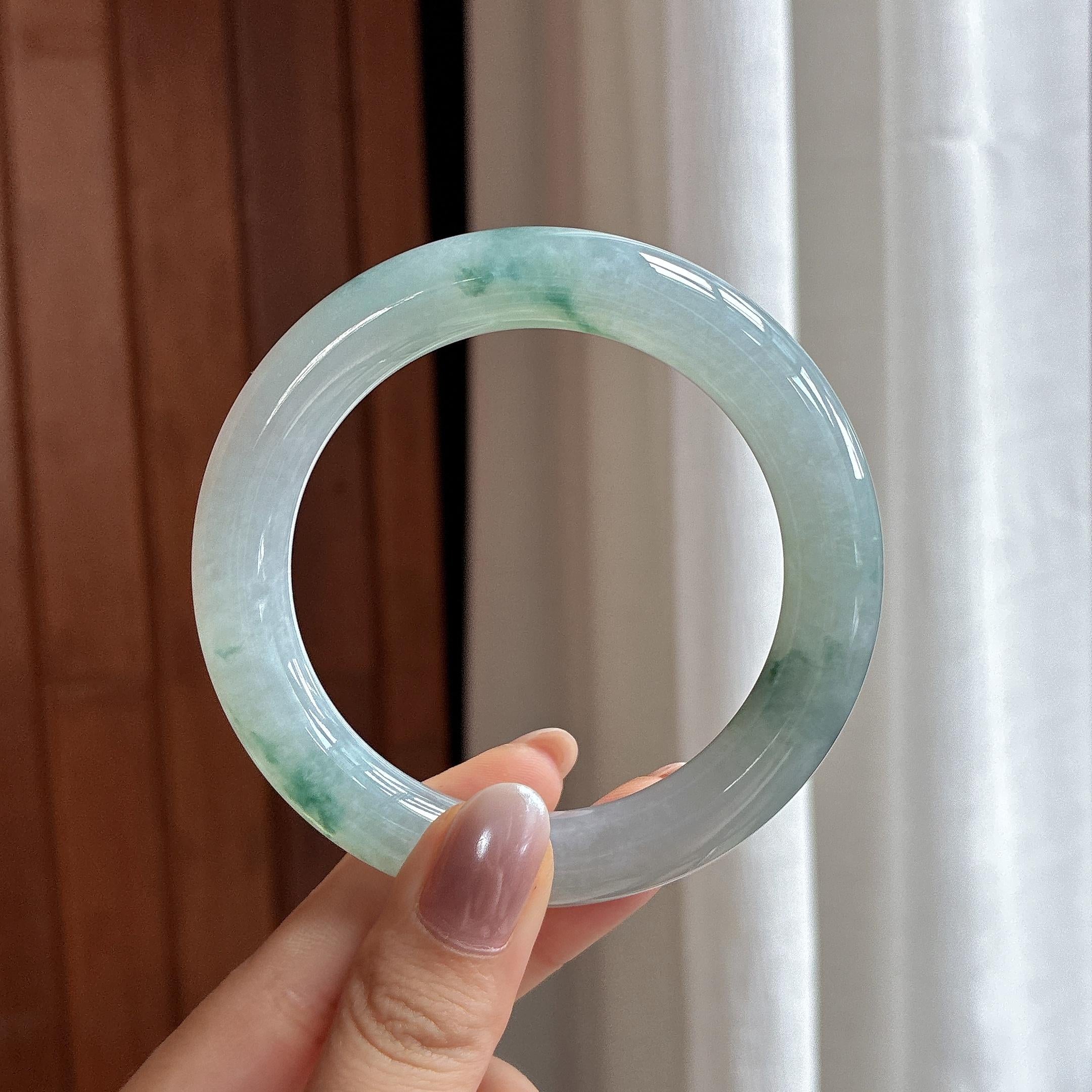 糯冰飘花圆条手镯 56圈 天然缅甸A货翡翠（yc525784）