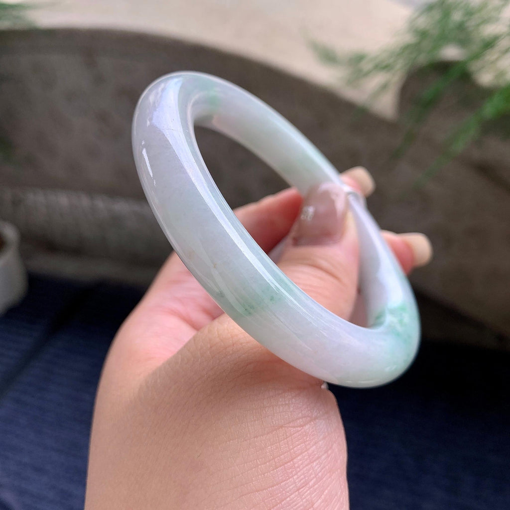 细糯种飘绿花圆条手镯 55.4圈口 天然缅甸A货翡翠（yc464098）