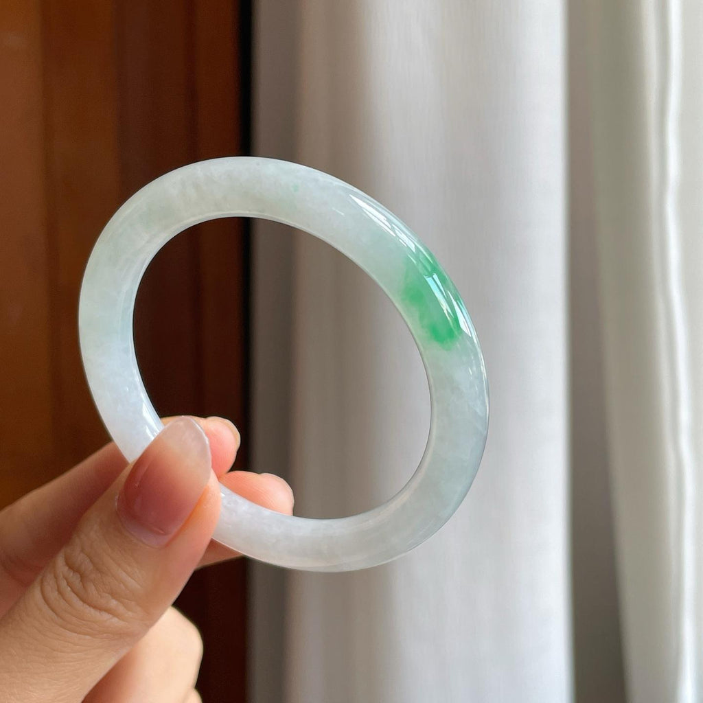 糯冰带色翡翠圆条手镯（51mm）（yc310966）