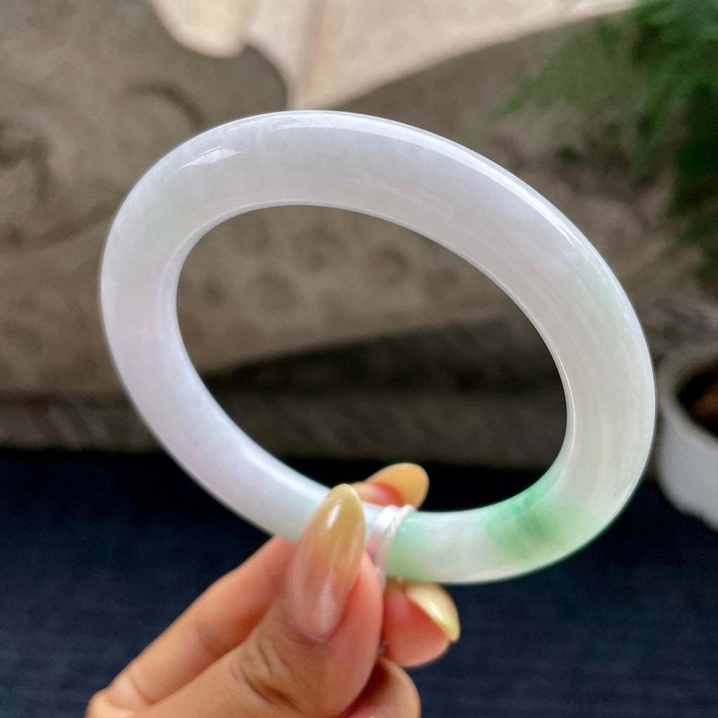 细糯种翠绿圆条手镯57圈 天然缅甸A货翡翠（yc460666）
