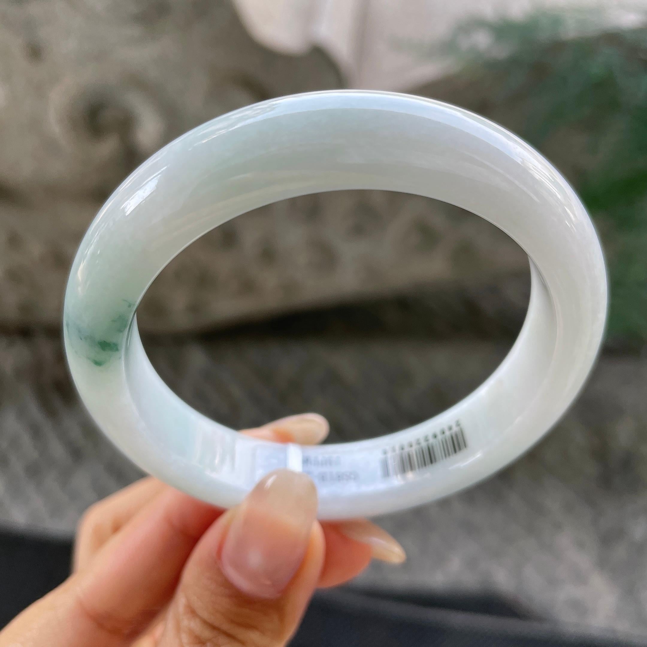 细糯种飘花正圈平安镯57圈口    天然缅甸A货翡翠（yc351369）