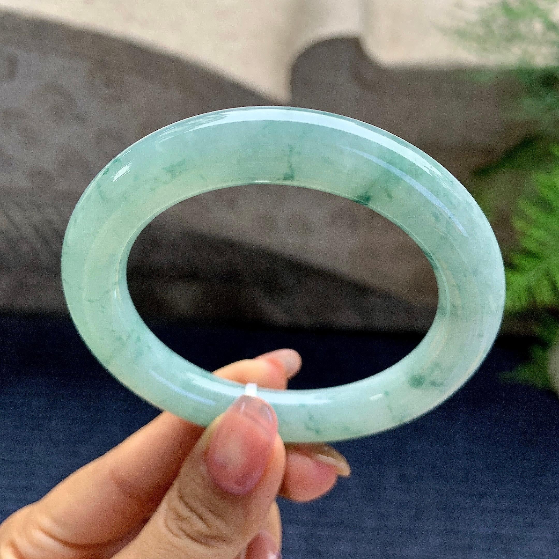 细糯种飘花圆条手镯（55.4mm）（yc280864）