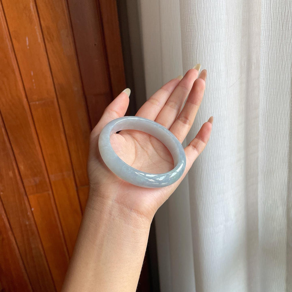 细糯种带底色翡翠平安镯（58.8mm）（yc220248）