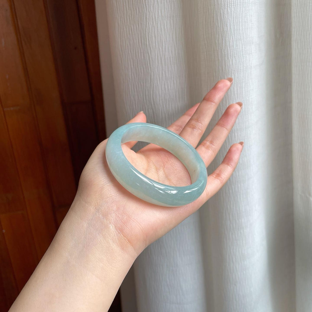 冰种宽版蓝晴底翡翠平安镯（57.8mm)（yc348976）