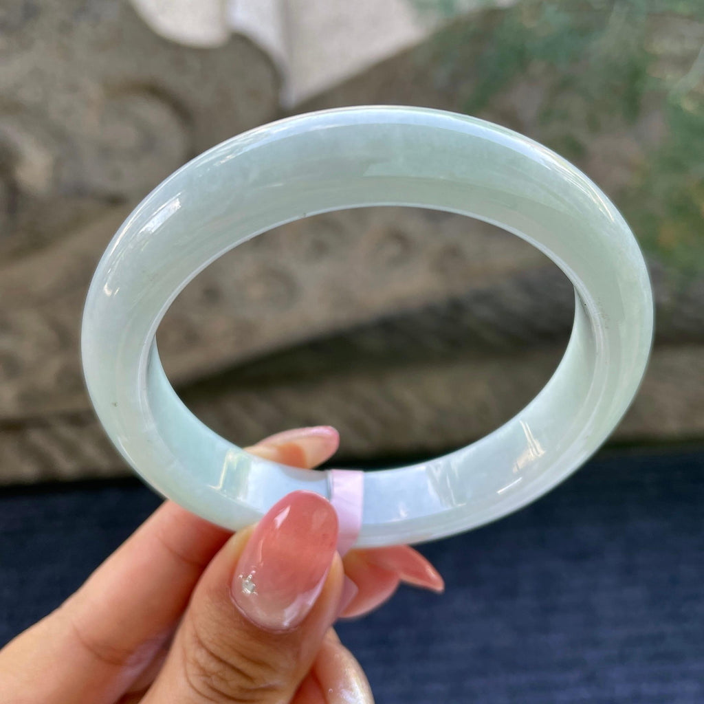 细糯种淡晴底正圈平安镯57圈      天然缅甸A货翡翠（yc425991）