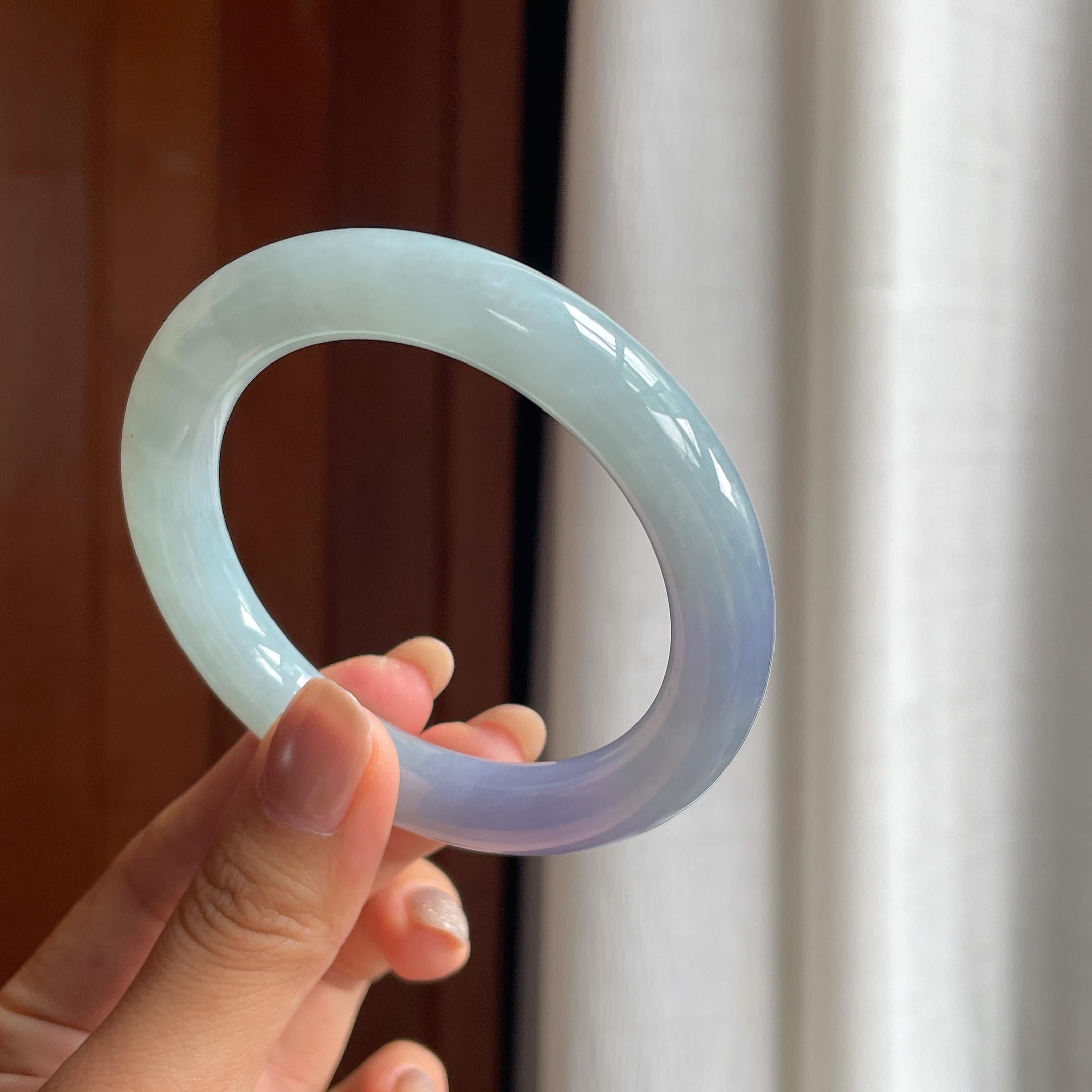 糯冰晴底紫罗兰翡翠圆条手镯（55.8mm）（yc412133）