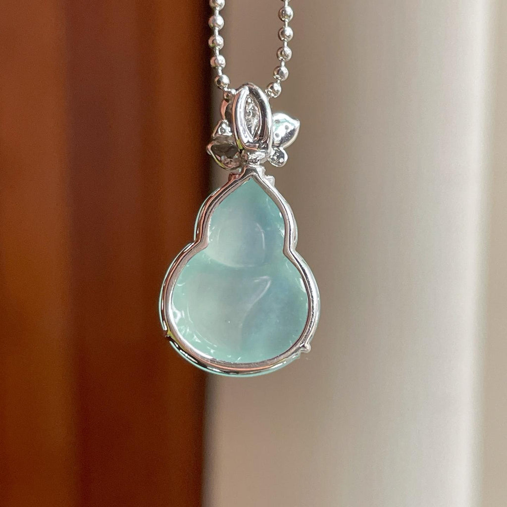 18k金镶冰种晴底翡翠葫芦（yc363637）