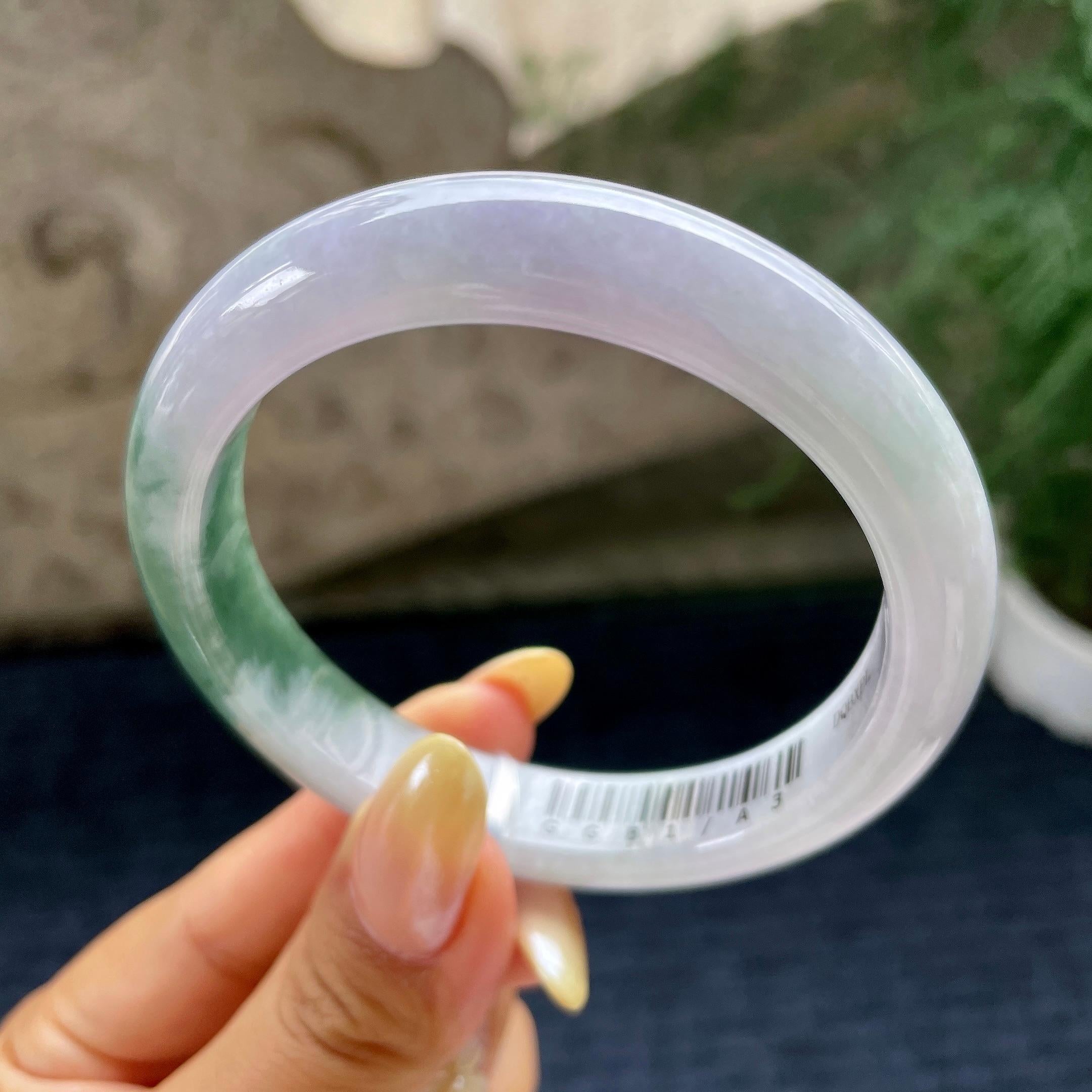 细糯种淡紫底飘花正圈平安镯57.9圈 天然缅甸A货翡翠（yc464078）