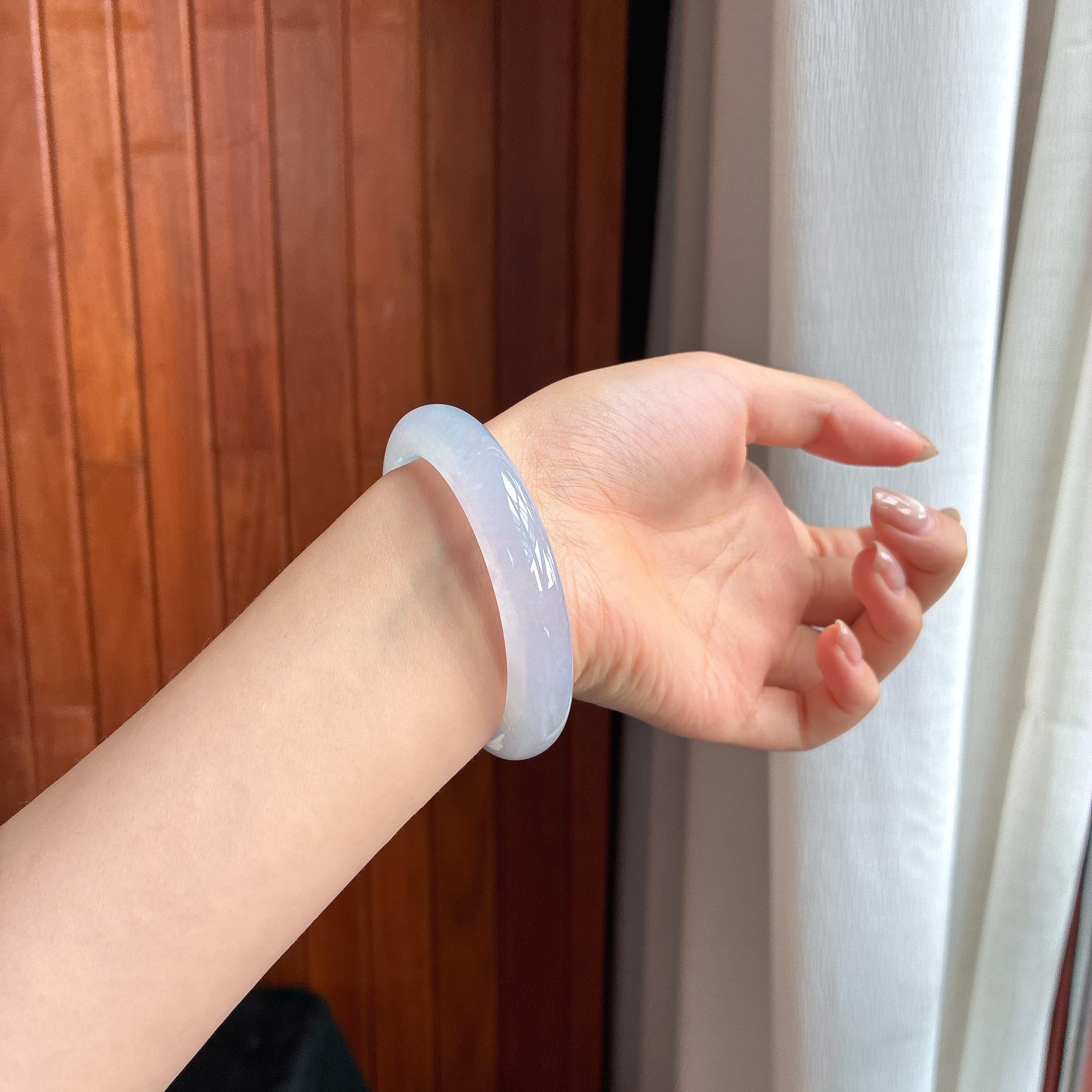 Vòng tay bình an vòng tròn chính băng chủng khởi quang xuân đới thái 54 vòng Ngọc phỉ thúy tự nhiên Myanmar hàng A (yc450801)