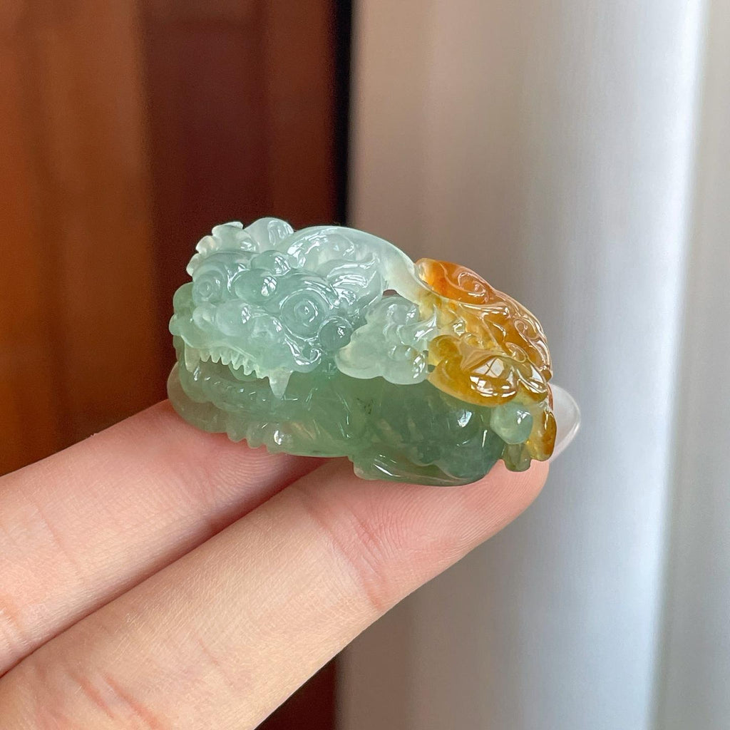 糯冰晴底带黄翡翡翠貔貅（yc269023）