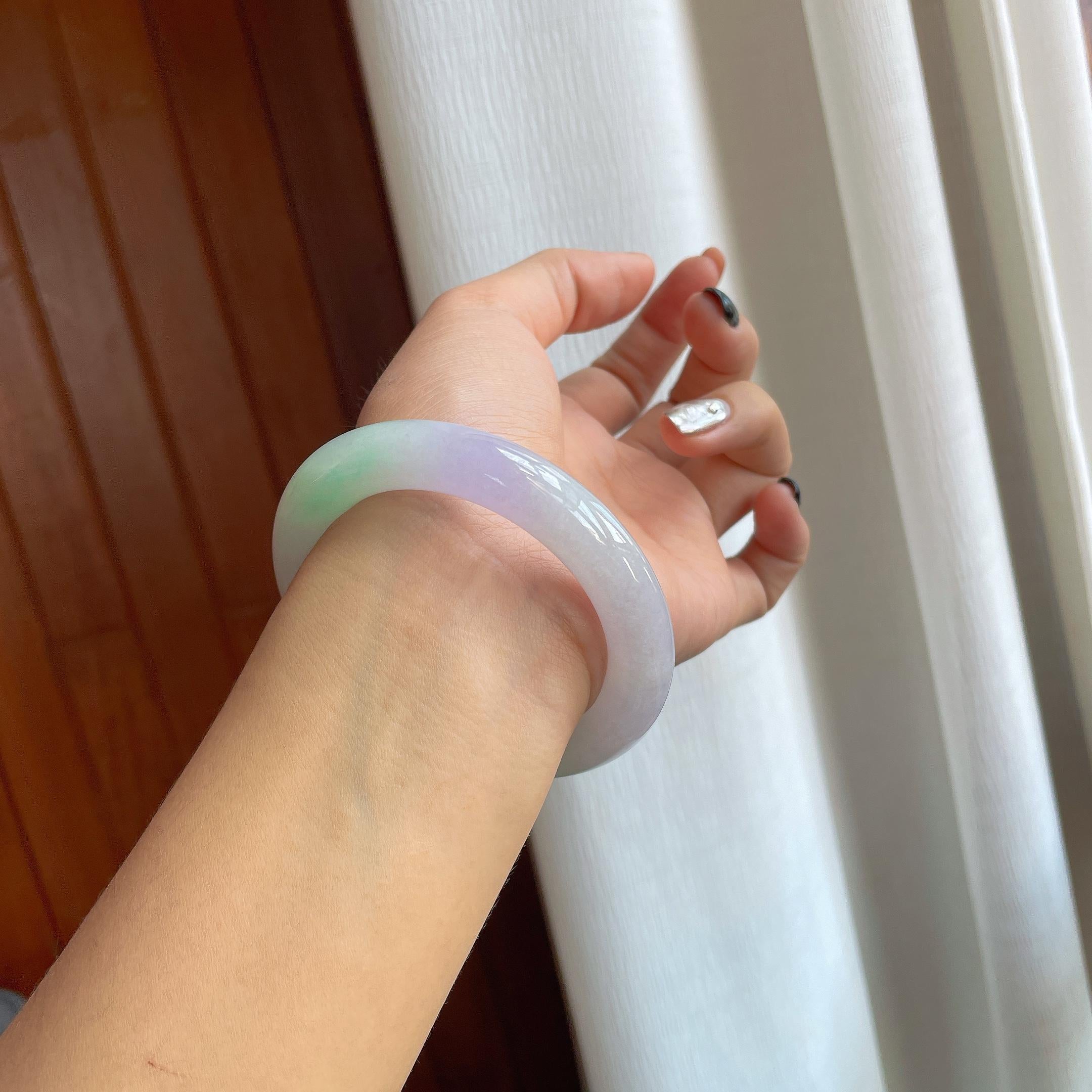 糯冰春彩翡翠圆条手镯（56mm）（yc283308）