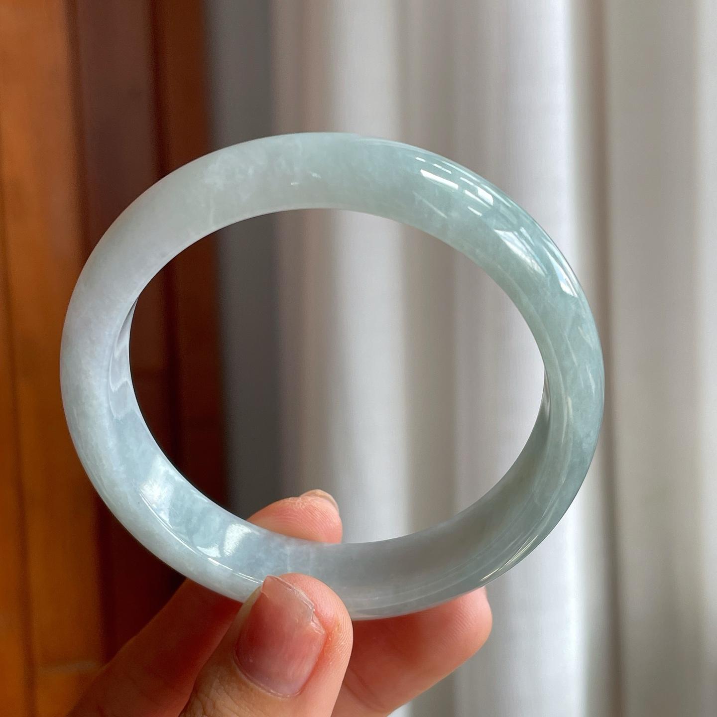 糯冰淡底色翡翠平安镯（57.5mm）（yc215242）
