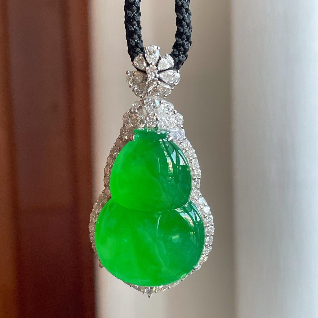 18k金钻镶冰种满绿翡翠葫芦（yc258423）
