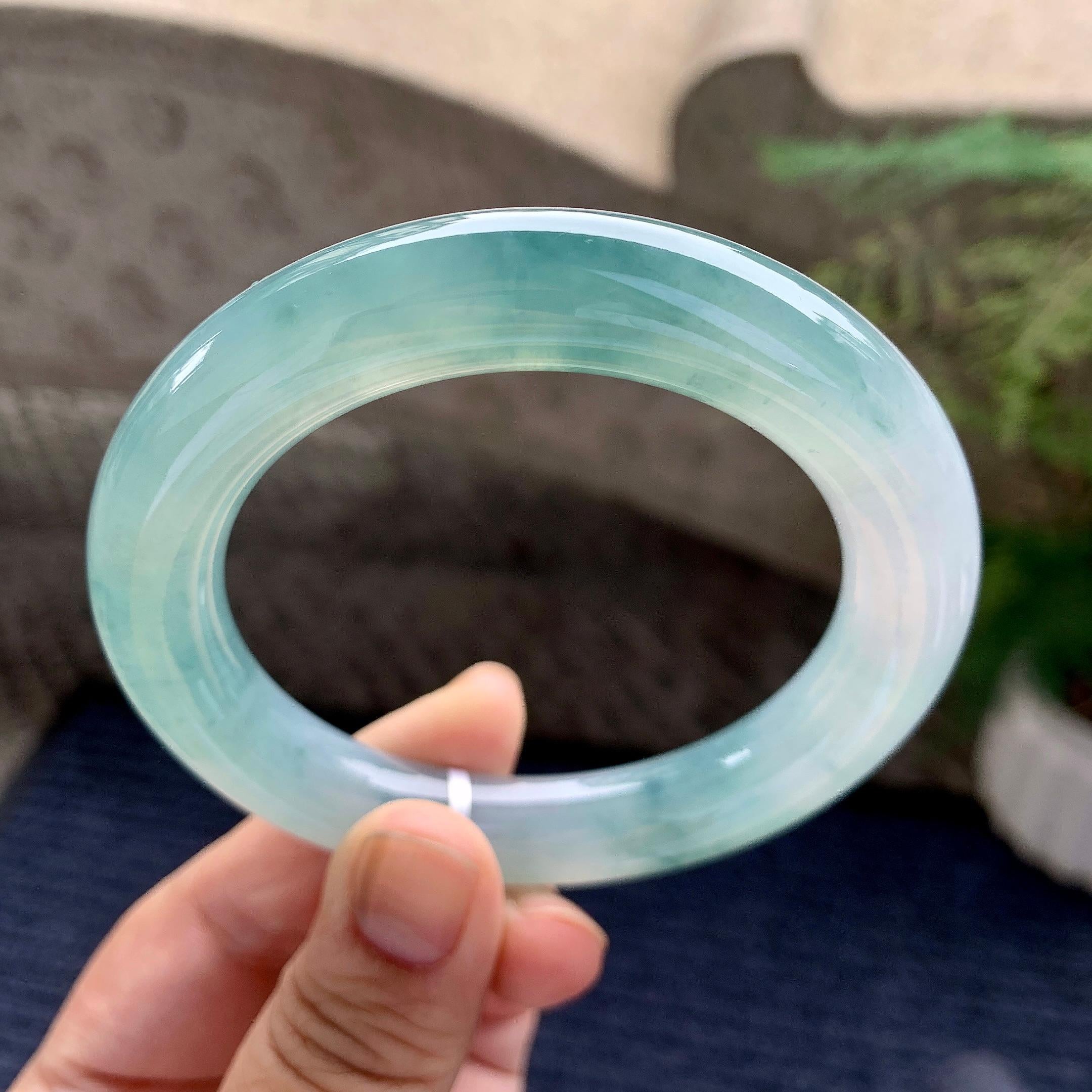 糯冰种飘花圆条手镯（56.3mm）（yc228503）