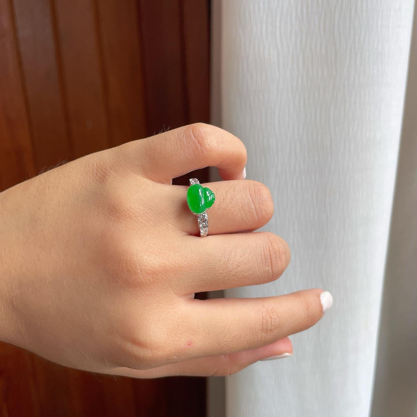 18k金镶冰种满绿翡翠葫芦戒指（yc249132）