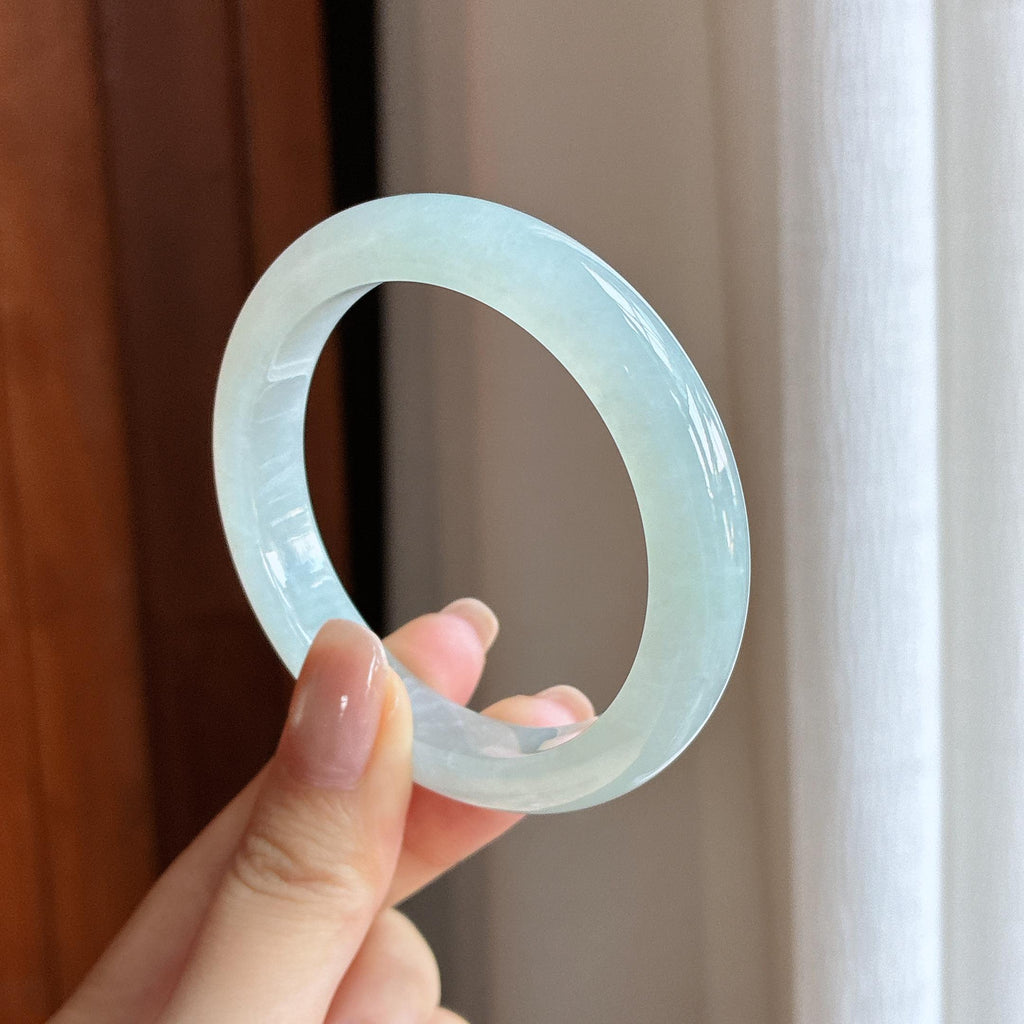 糯冰淡底色翡翠平安镯（yc431812）