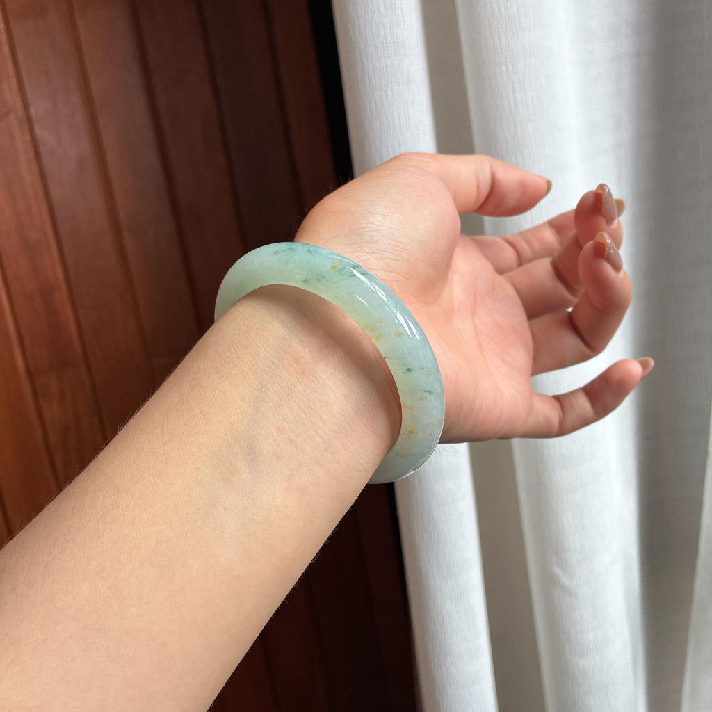 糯冰飘花带洒金正圈平安镯 56圈 天然缅甸A货翡翠（yc454501）
