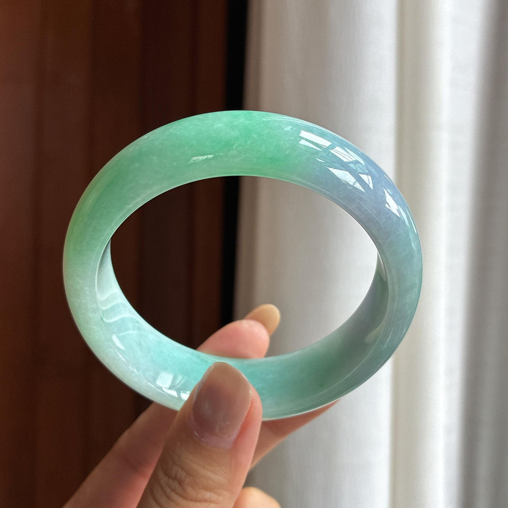 糯冰宽版春彩翡翠手镯（58.5mm）（yc420186）