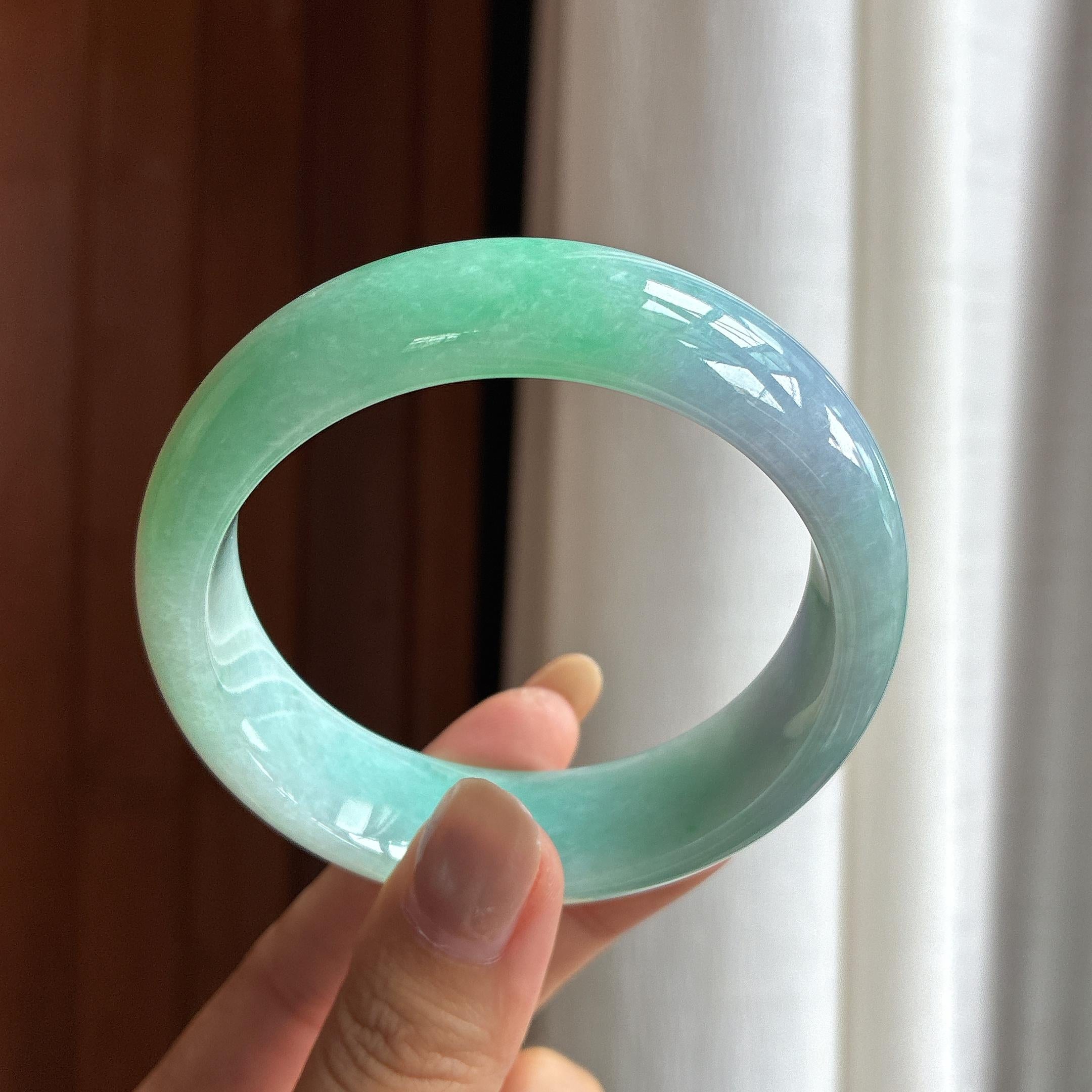 糯冰宽版春彩翡翠手镯（58.5mm）（yc420186）