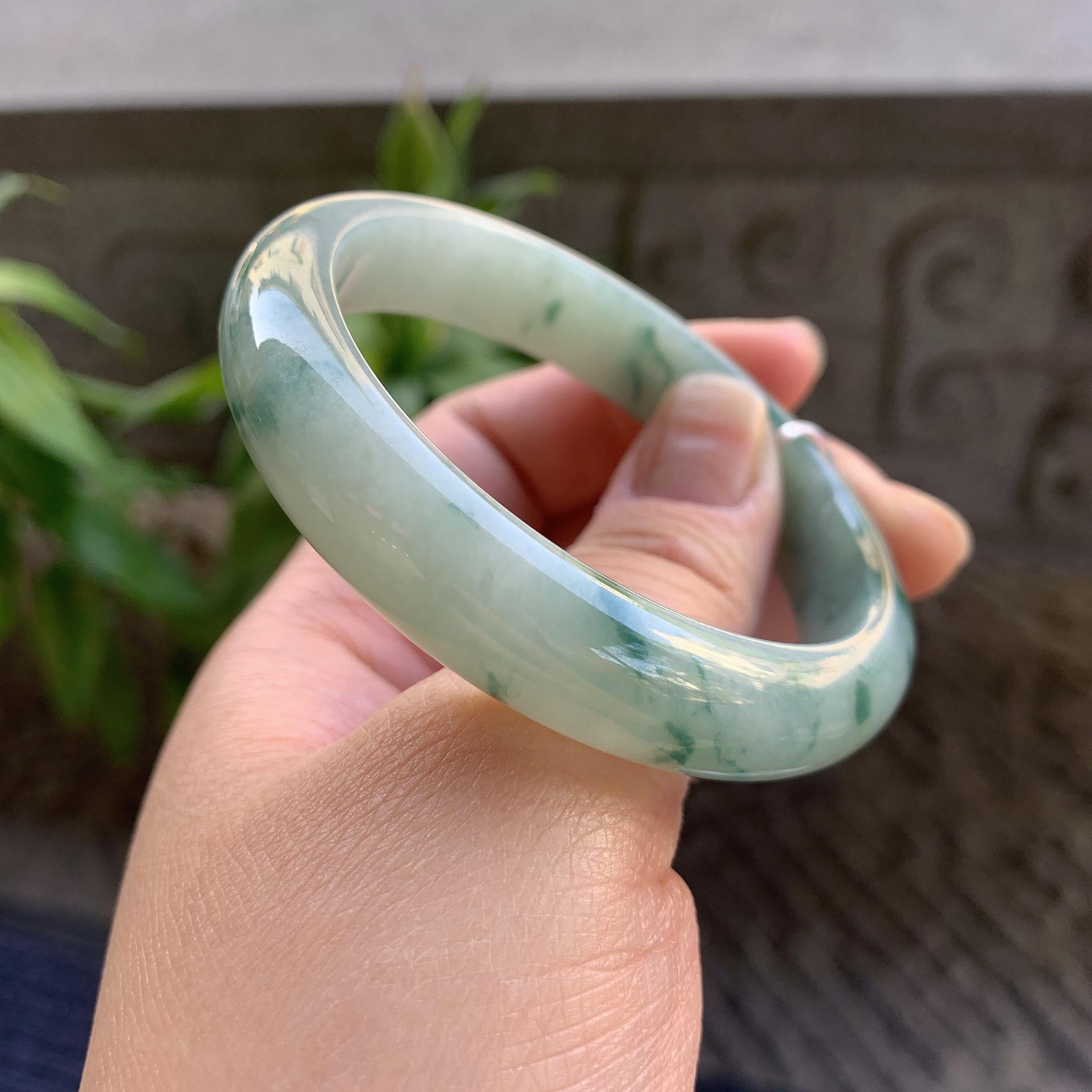细糯种飘绿花正圈平安镯54.4圈口 天然缅甸A货翡翠（yc330287）